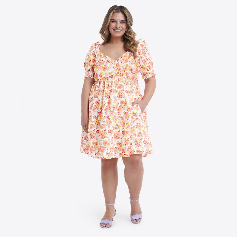 Draper James Tye Front SS Dress Field Blossom size 22.